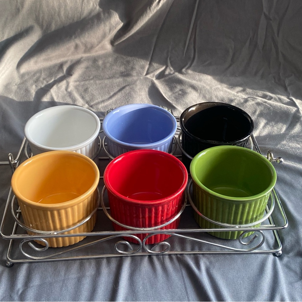 Colorful Ceramic Ramekin Set with Metal Rack